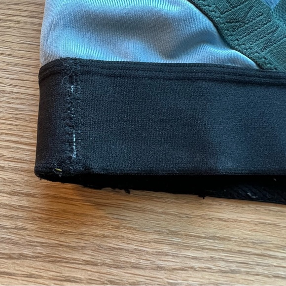 Nike Bra Medium - Picture 3 of 5